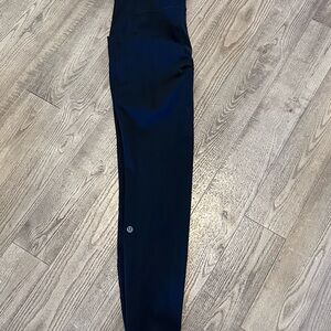 Lululemon Black Leggings w pockets